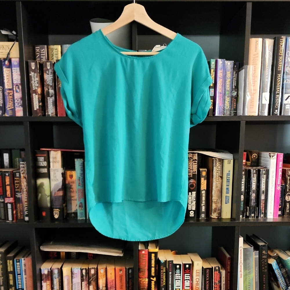 Pink Rose Teal High-Low Short Sleeve Blouse